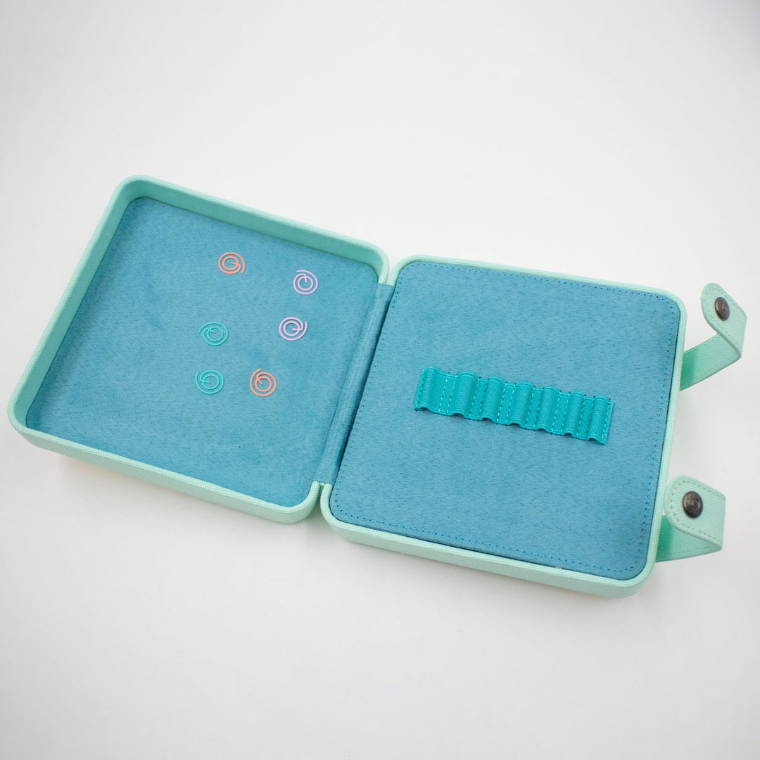 Hook & Needle Stitch Case