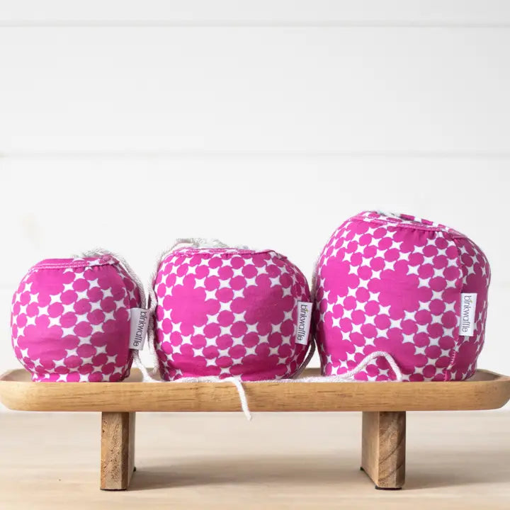 Cozy Cakes Yarn Cozy