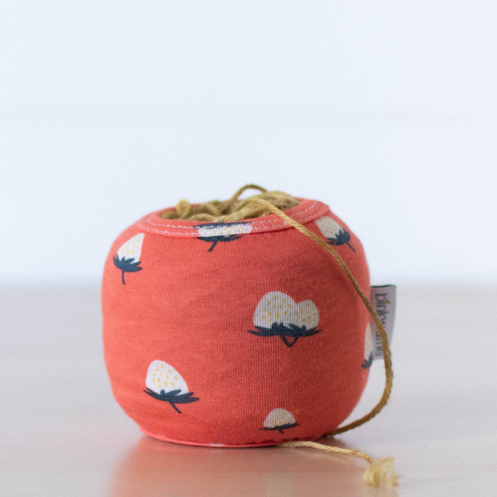 Cozy Cakes Yarn Cozy
