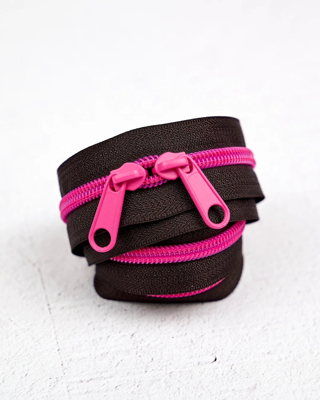 Contrast Zipper