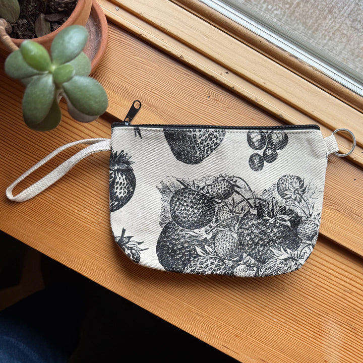 Printed Zip Pouch w/Strap