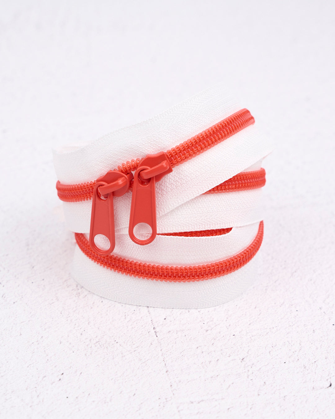 Contrast Zipper
