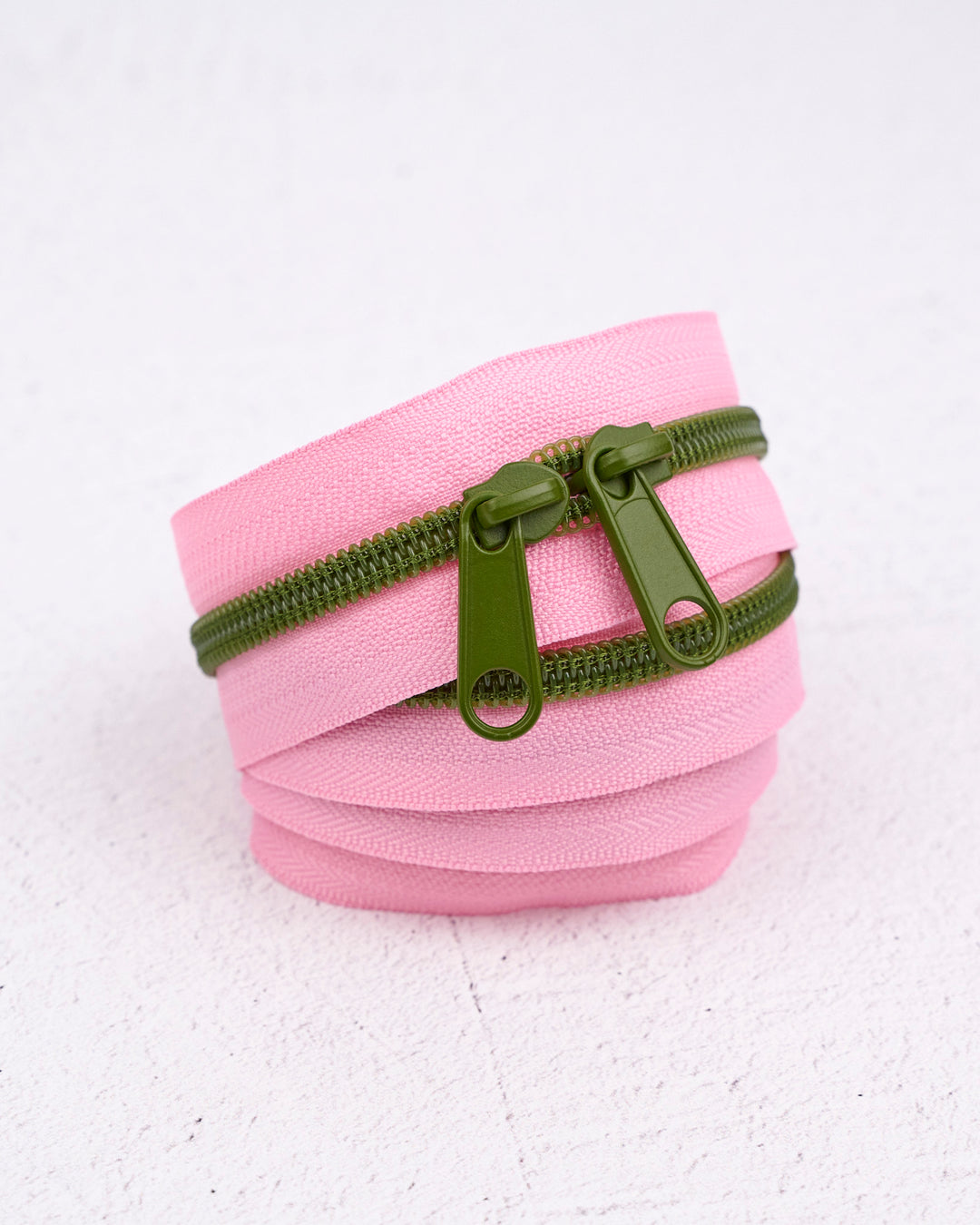 Contrast Zipper