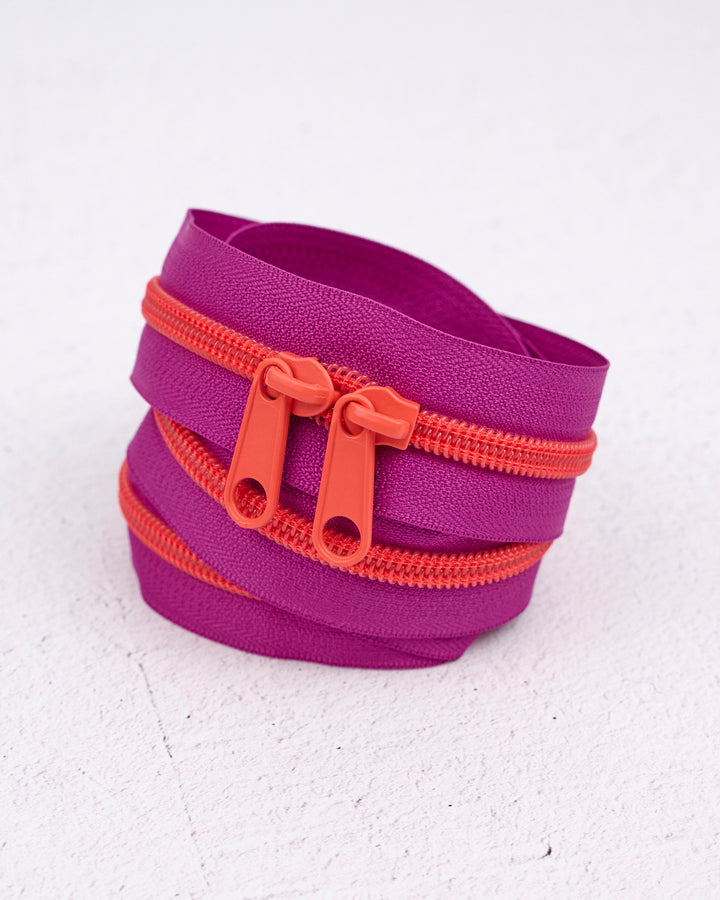 Contrast Zipper