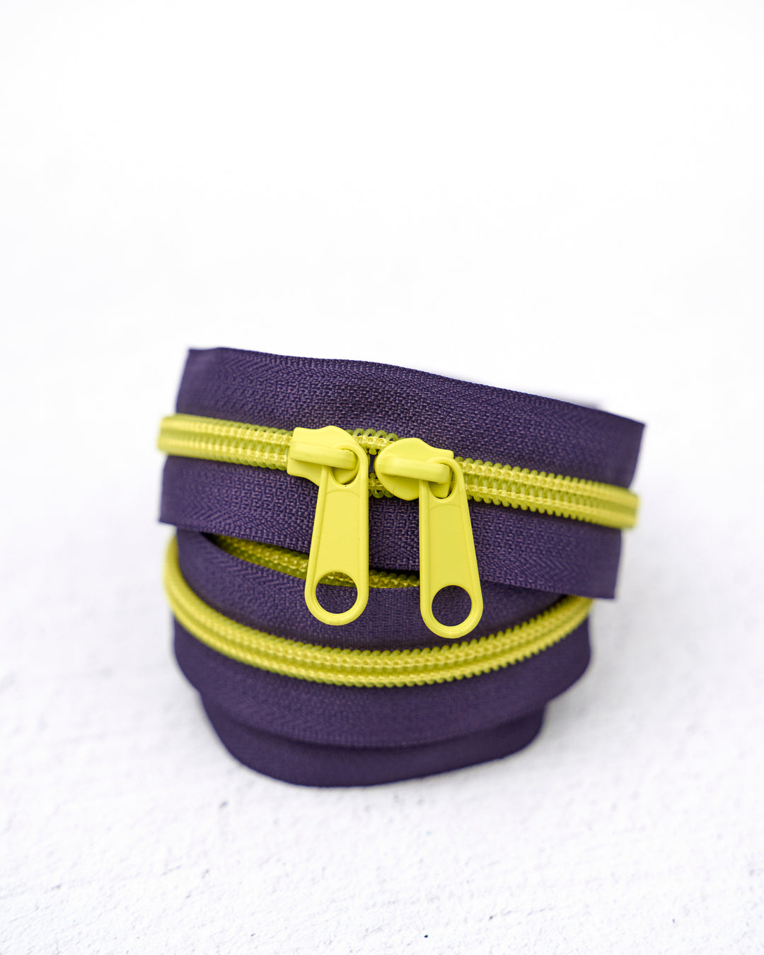 Contrast Zipper