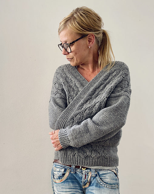 11/30- Elah Cardigan - Sundays, November 30th-December 21st, 10:00am-12:00pm