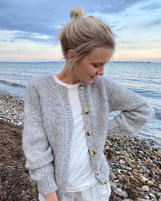 09/28- Beginning Cardigans - Sundays, September 28th-October 19th, 10:00am-12:00pm