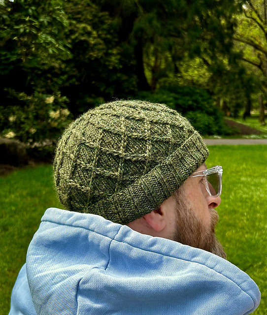 09/27 - Picnic At Laurelhurst Hat (Beginning Cables!) - Sunday, September 27th, 10:00am-12:00pm